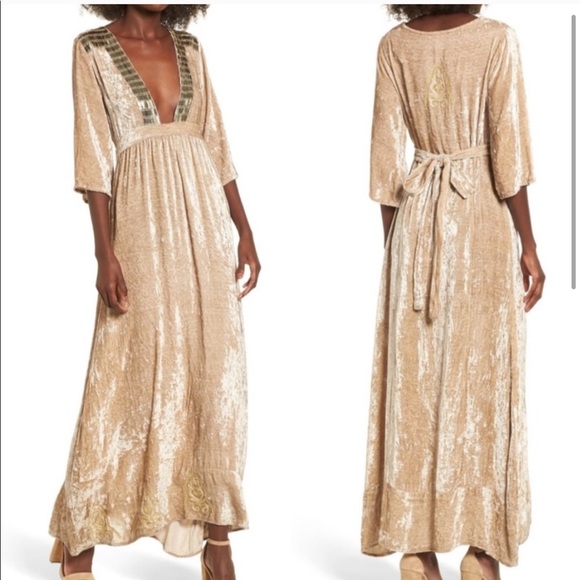 RAGA Plunging Neckline Velvet Maxi Dress - Picture 3 of 6